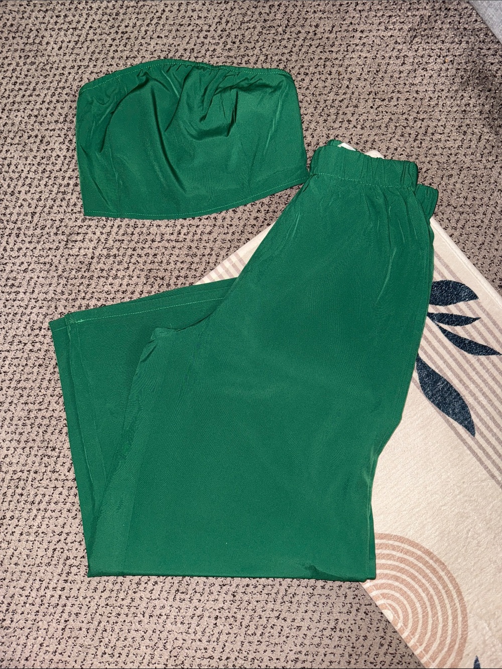 Women’s Green Strapless Jumpsuit Set